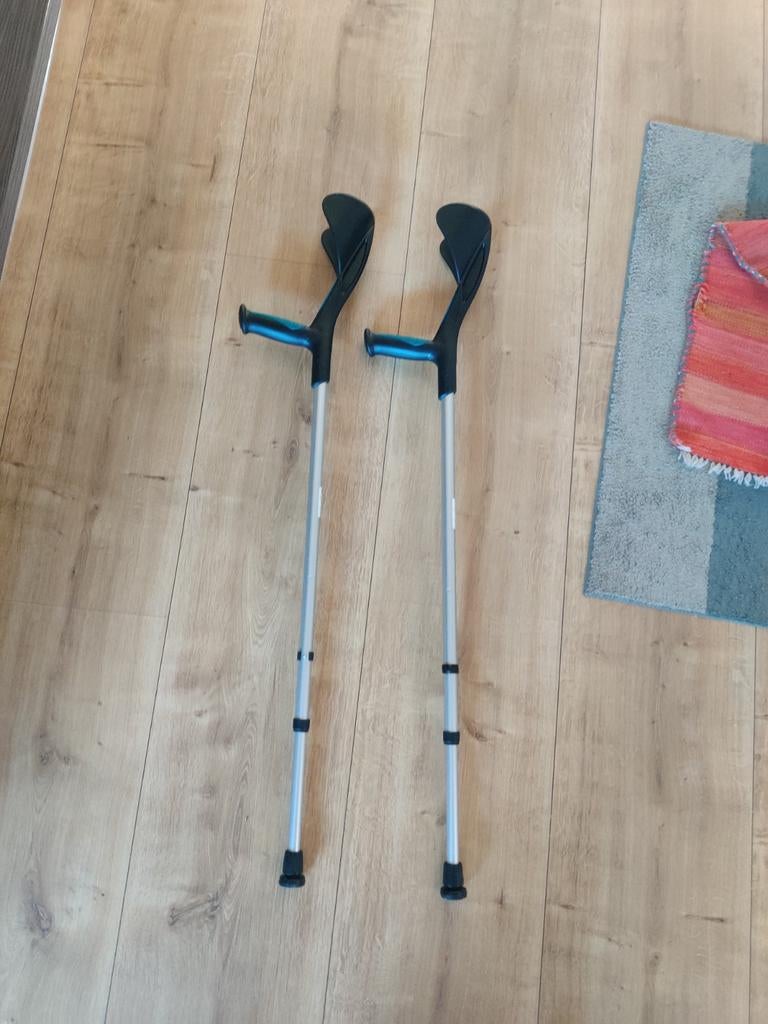 Loopkrokken, Sport en Fitness, Gezondheidsproducten en Wellness, Ophalen of Verzenden