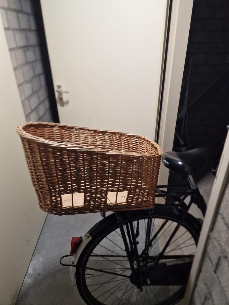 Honden mand fiets, Ophalen, Zo goed als nieuw