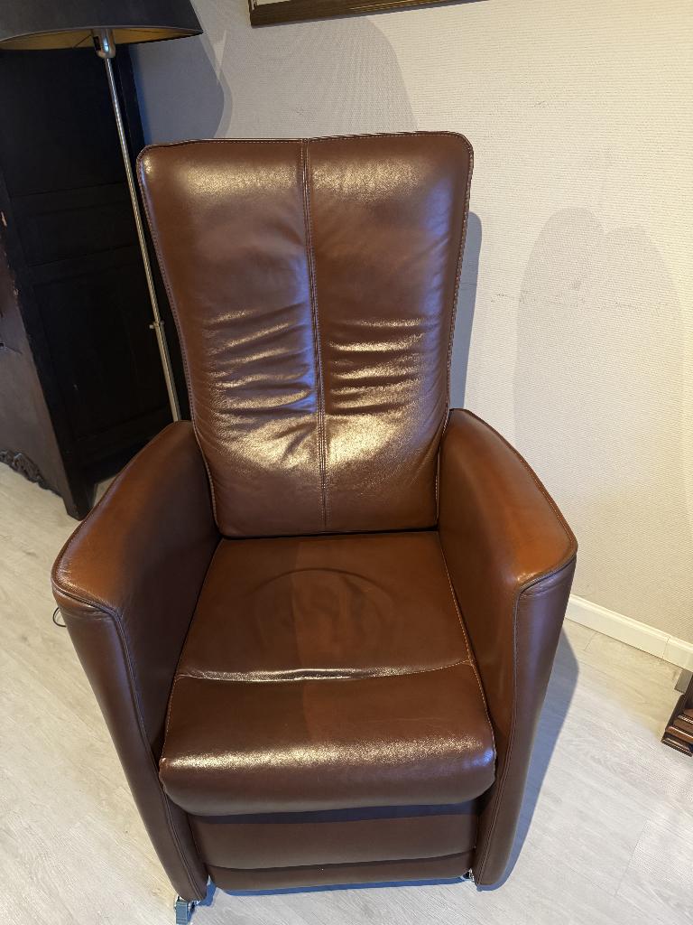 Prominent Sta-op Stoel Leder – Nieuwstaat –, Huis en Inrichting, Stoelen, Zo goed als nieuw, Eén, Leer, Bruin, Ophalen