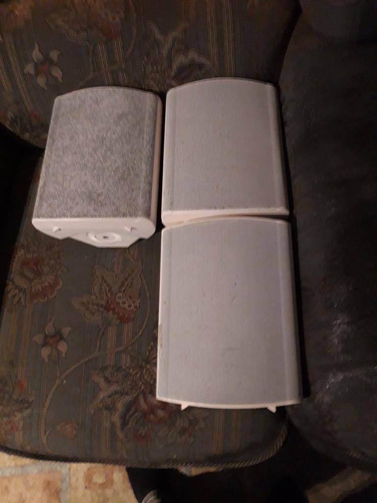 3 Visaton WB13-100V/8 geluidsboxen - wit, goede staat, Ophalen of Verzenden, Minder dan 60 watt, Front, Rear of Stereo speakers