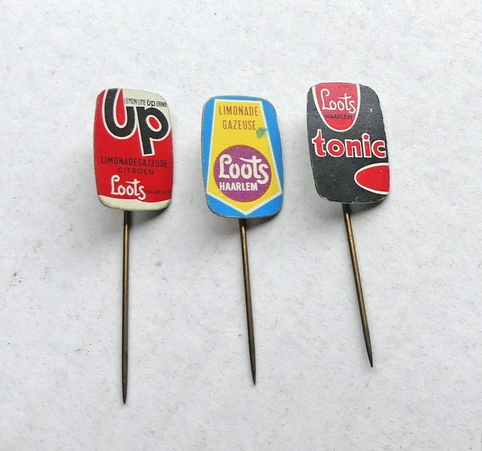 Loots speldjes oud speldje 3x limonade gazeuse tonic, Verzamelen, Ophalen of Verzenden, Gebruikt, Merk, Speldje of Pin