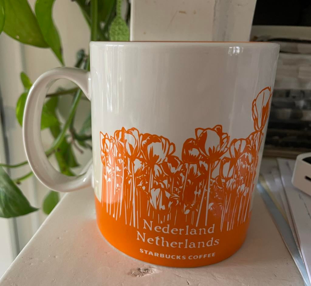 Starbucks mok Nederland, Ophalen of Verzenden, Zo goed als nieuw, Gebruiksvoorwerp