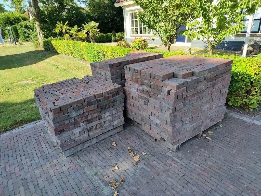 Waaltjes te koop, Ophalen, Klinkers