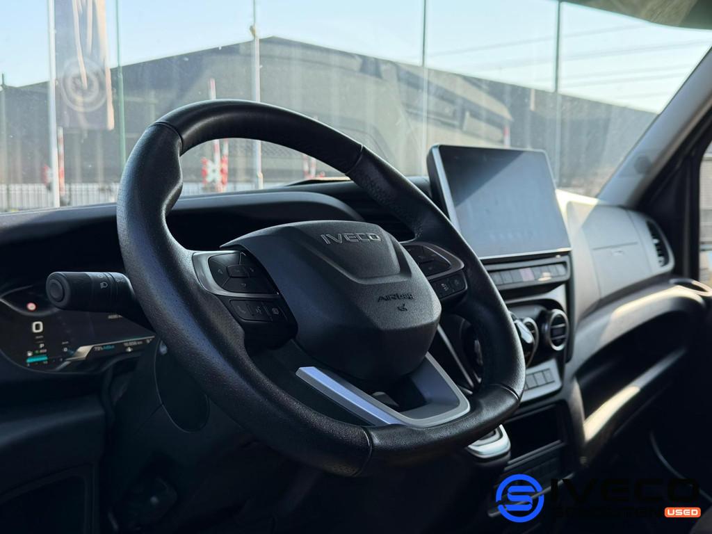 Iveco Daily 35S16V A8 Cruise Control - Automaat - L3H2 - 2.3, Auto's, Automaat, Gebruikt, Euro 6, Iveco