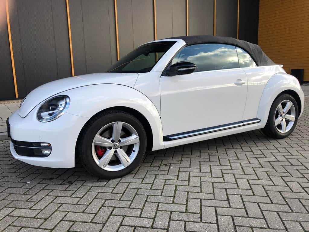Volkswagen Beetle (Kever) 2.0 TSI 147KW DSG 2013 Wit, Parkeersensor, Stof, 4 cilinders, 4 stoelen