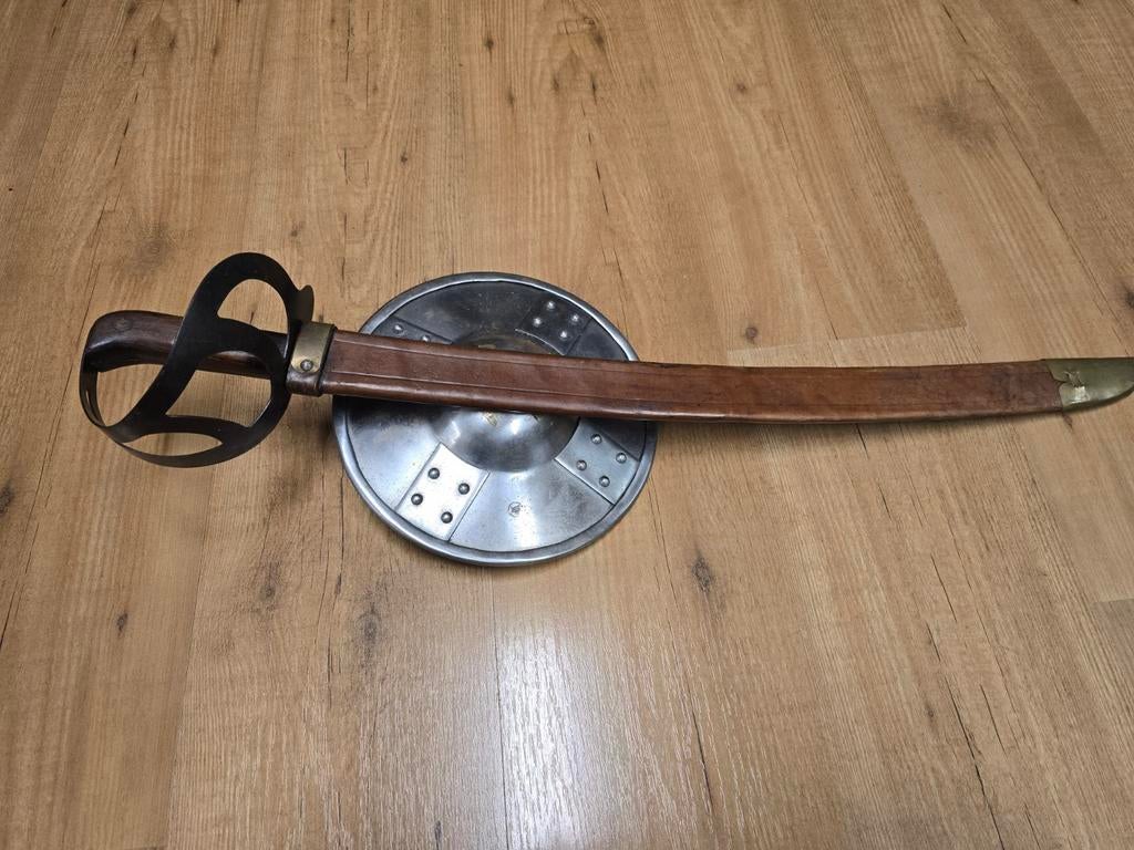 Klewang KNIL in zeer nette staat met schede, Verzamelen, Ophalen of Verzenden, Landmacht, Azië, Zwaard of Sabel