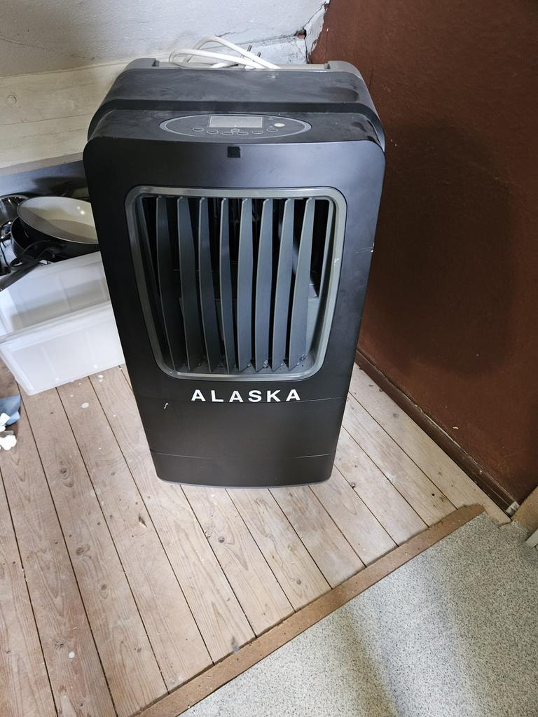 Alaska airco, Ophalen, Minder dan 60 m³, 3 snelheden of meer, Zo goed als nieuw