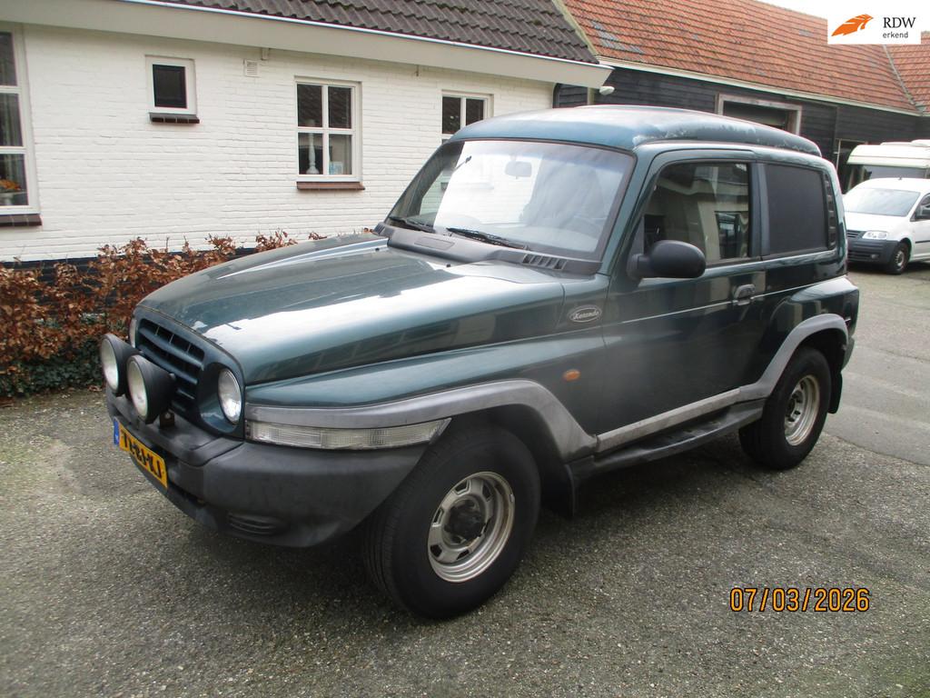 SsangYong Korando 2.9 TD ((Gereviseerde motor) loop of sloop, Auto's, Stof, Gebruikt, Metallic lak, Origineel Nederlands