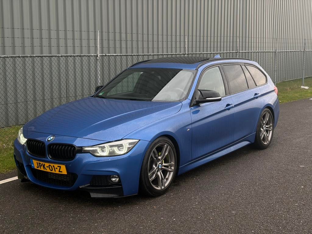 BMW 330d xDrive Touring M-Sport | Panorama | Head-Up, Auto's, BMW, Automaat, 1800 kg, 2993 cc, 258 pk