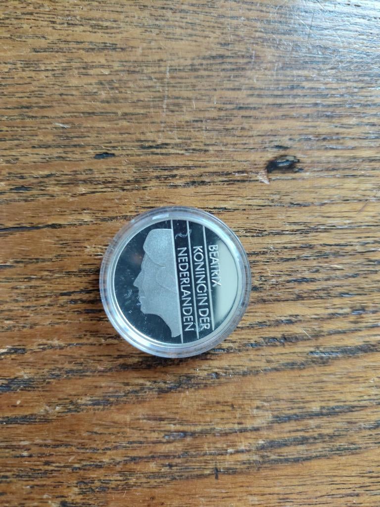 Super mooie gulden 2001, Ophalen of Verzenden, Overige landen, 2 euro