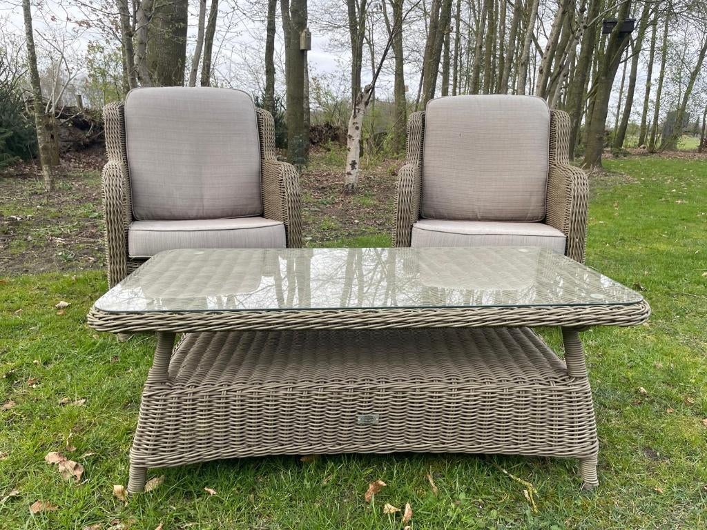 Twee tuinstoelen plus tafel, Gebruikt, Bijzettafel, Wicker, Tuinset