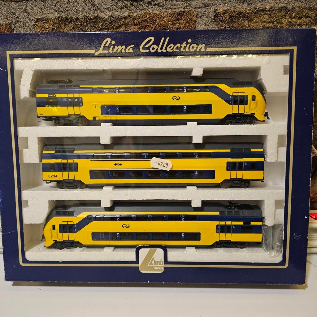 Nieuwe Lima Virm H0 set, Hobby en Vrije tijd, Modeltreinen | H0, Ophalen of Verzenden, Gelijkstroom, Wagon, Lima