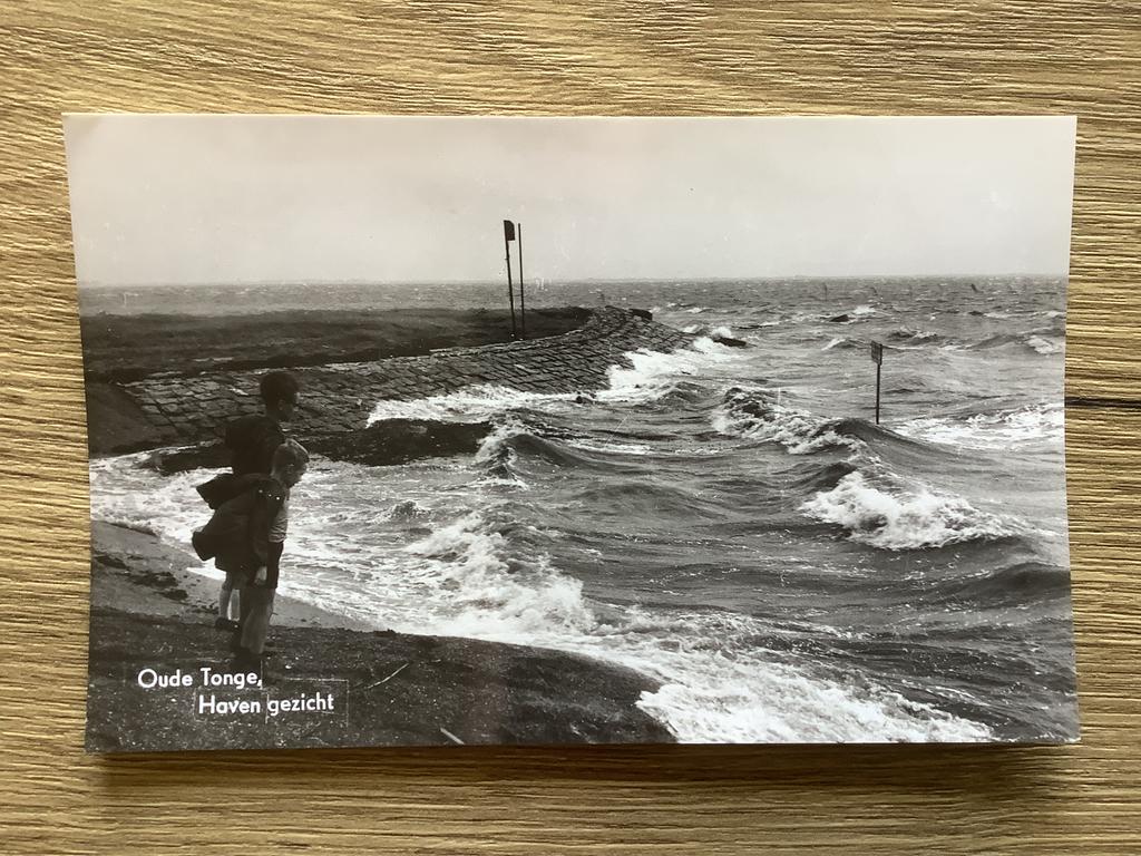 ansichtkaart Oude Tonge, Ophalen of Verzenden, Ongelopen