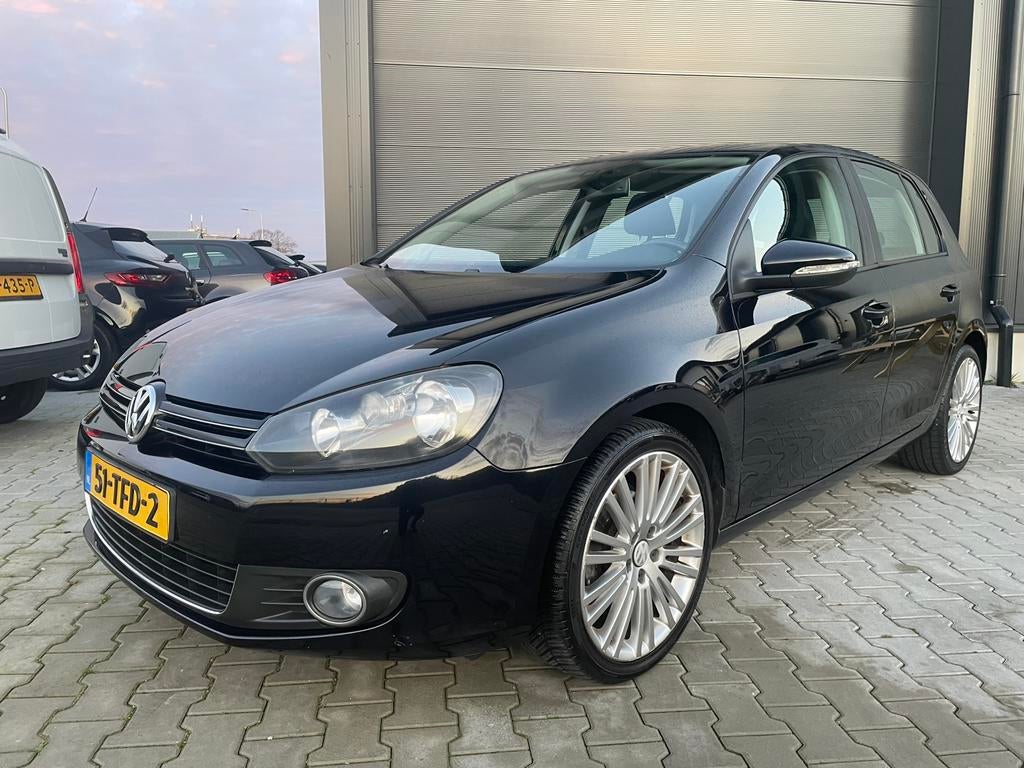 Volkswagen Golf 1.2 TSI 77KW DSG 2012 Zwart, 4 cilinders, Alcantara, Zwart, Origineel Nederlands