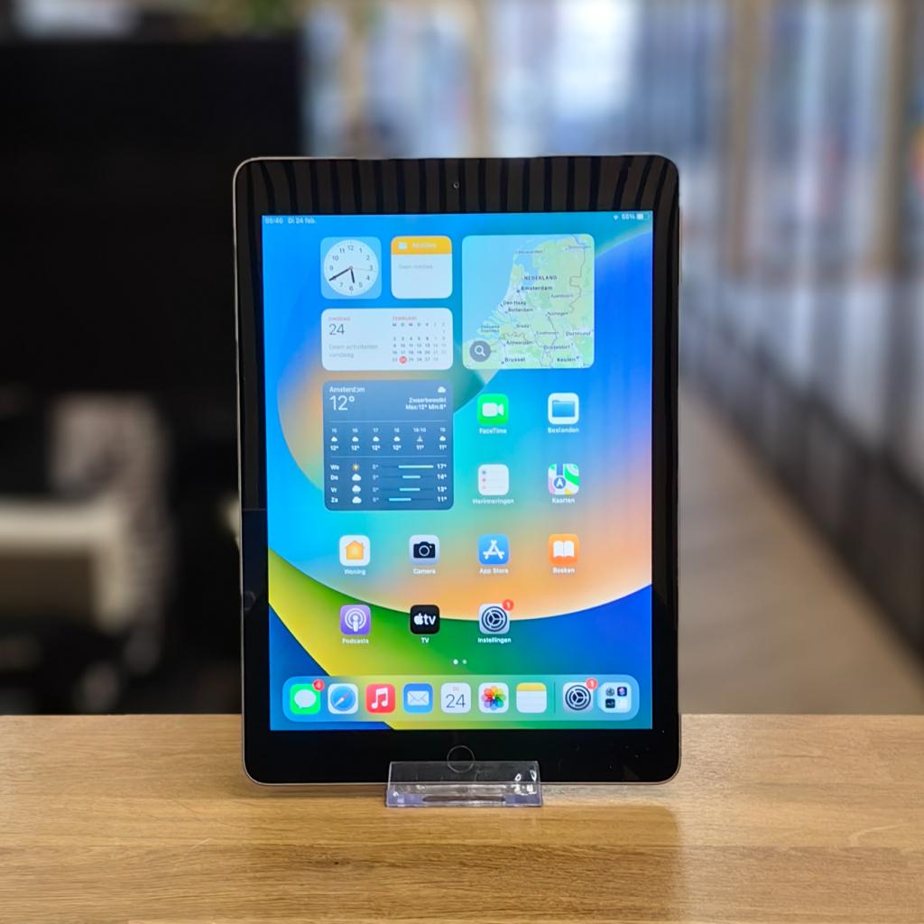 Apple iPad 6th Generatie 32GB iOS Versie: 16.6.1 - Netjes, Apple, Zo goed als nieuw, Support@apple.com, One Apple Park Way
Cupertino, CA 95014
United States