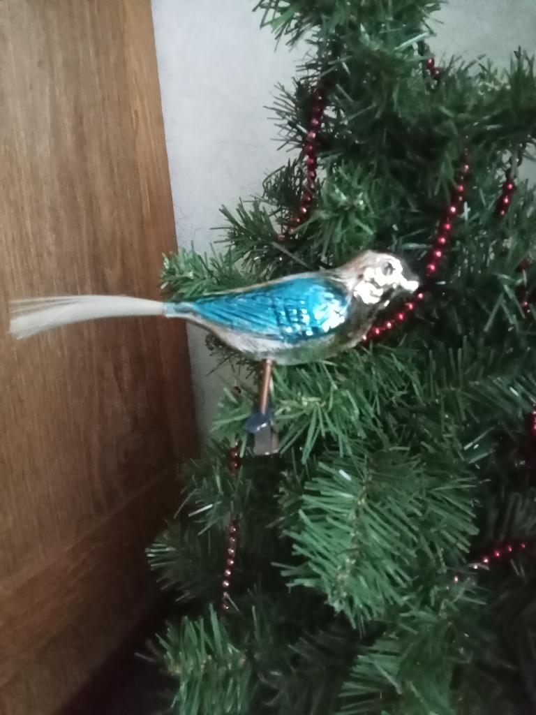 mooie grotere glazen vogel op clip blauwe vleugel, Diversen, Kerst, Ophalen of Verzenden, Gebruikt