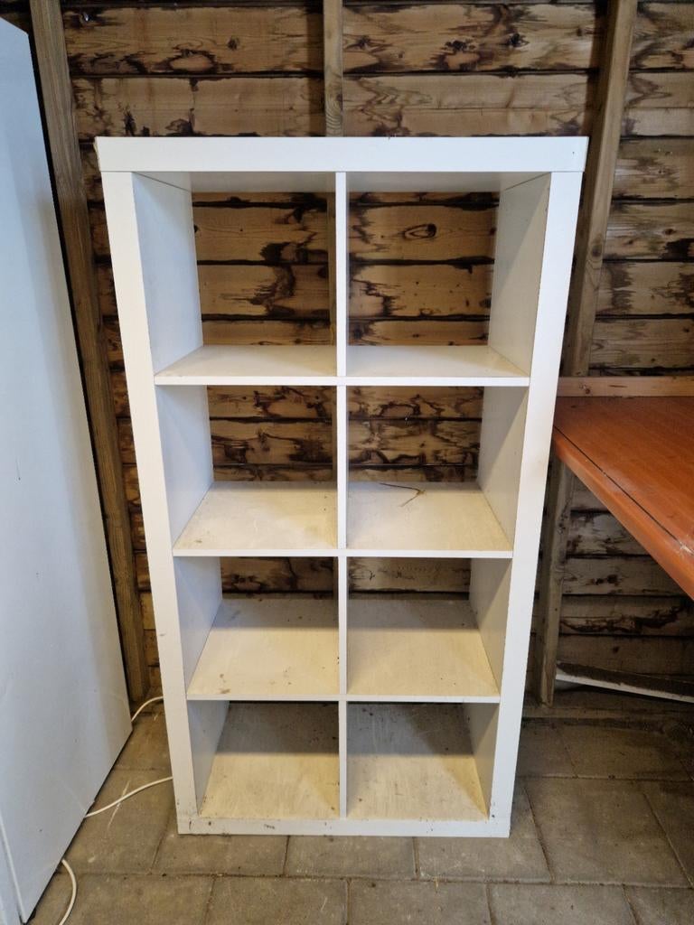 GRATIS IKEA Kallax kast met 8 vakken, Huis en Inrichting, Kasten | Boekenkasten, Ophalen, Met plank(en), Gebruikt, 100 tot 150 cm