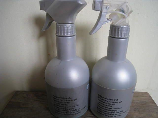 2 bussen velgenreinigingsgel van VW Audi., Ophalen of Verzenden