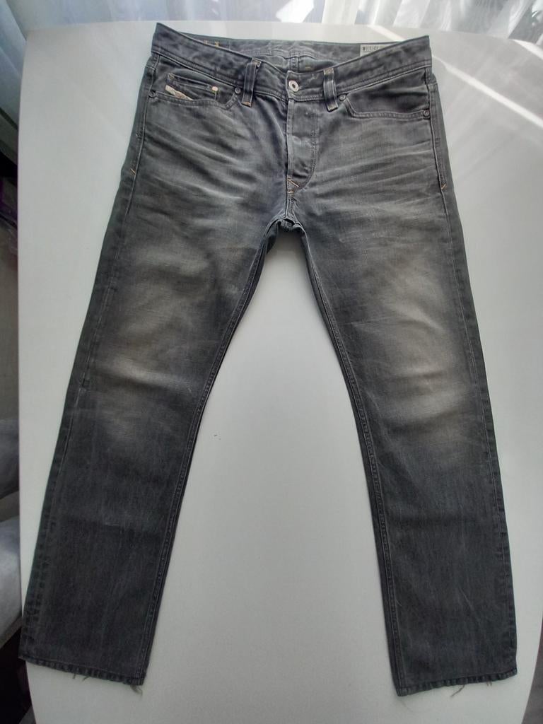 ZGAN DIESEL VIKER JEANS SIZE 32/32, Kleding | Heren, Spijkerbroeken en Jeans, Ophalen of Verzenden, Zo goed als nieuw, Blauw, W32 (confectie 46) of kleiner