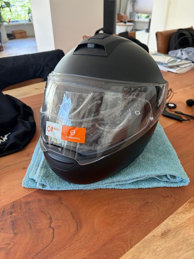Schuberth C4 Basic S (maat 55) - Nieuw zonder doos, Motoren, Overige merken, Systeemhelm, Ophalen of Verzenden, Nieuw zonder kaartje