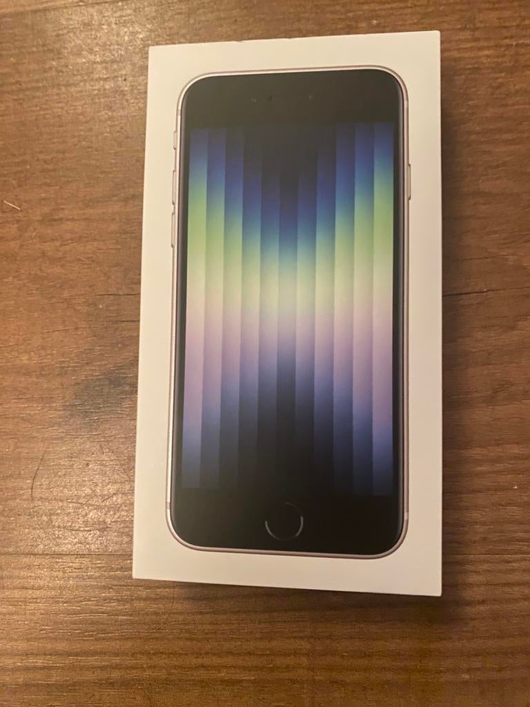 Nieuwe iPhone SE 2022 in doos - (128GB) wit/starlight, 128 GB, Wit, Nieuw, Ophalen of Verzenden