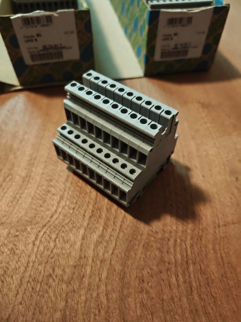 100 st Phoenix Contact UKK 5 klemmen in blokken van 10, Ophalen of Verzenden