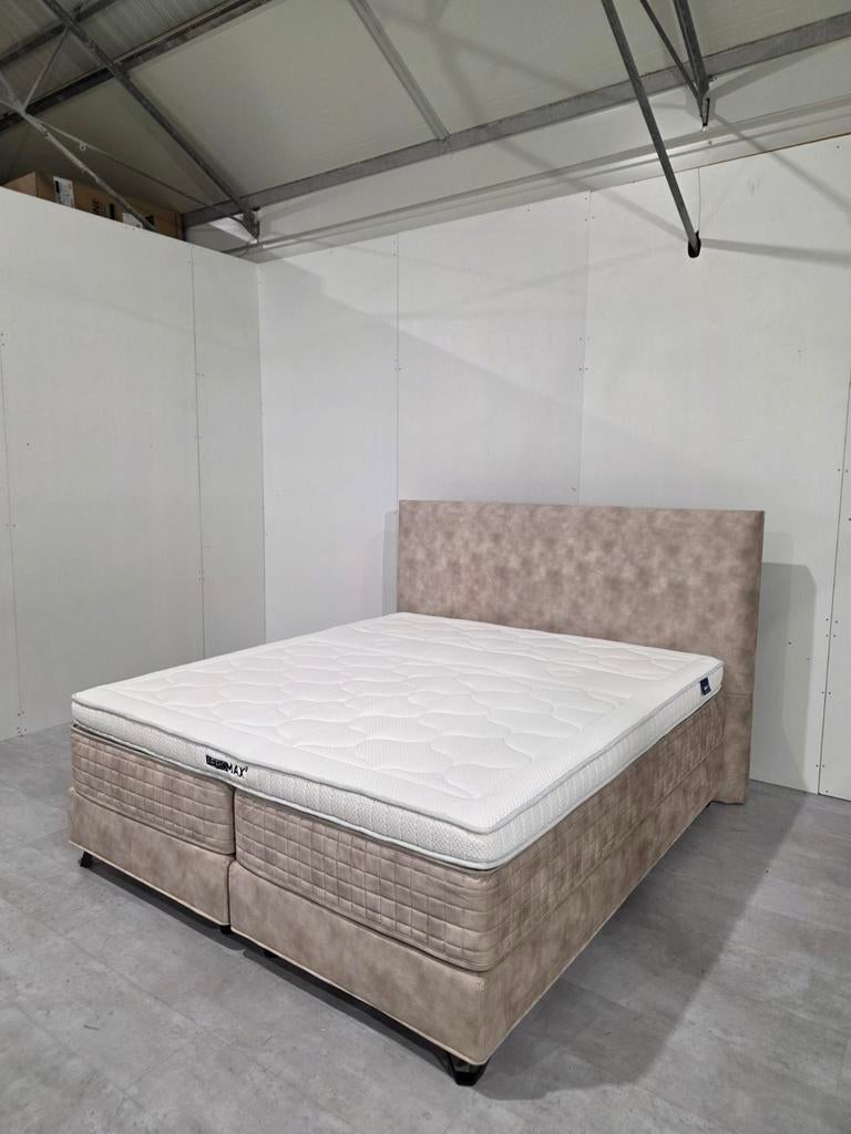 Boxspring Swiss Sense Royal Olympus 180x200 + Aeromax Topper, Tweepersoons, Ophalen of Verzenden, Zo goed als nieuw, 180 cm