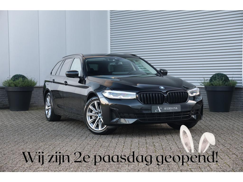 BMW 5 Serie Touring 530e Executive Black Edition 292PK NAP|S, 1998 cc, Achterwielaandrijving, Gebruikt, 4 cilinders