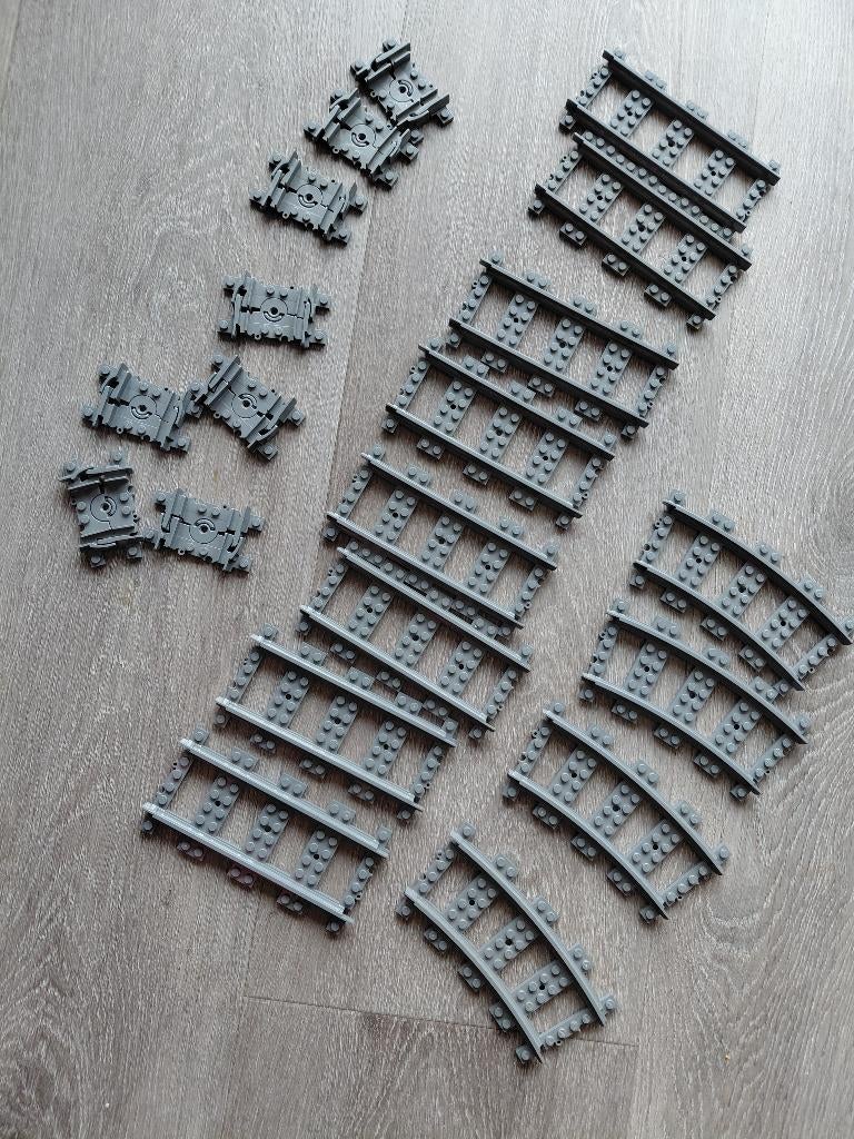 Lego City rechte en gebogen rails 60205, Kinderen en Baby's, Speelgoed | Duplo en Lego, Ophalen of Verzenden, Zo goed als nieuw