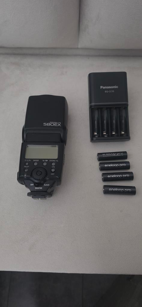 Canon Speedlite 580EX flitser met Eneloop batterijen, Audio, Tv en Foto, Fotografie | Flitsers, Ophalen of Verzenden, Gebruikt