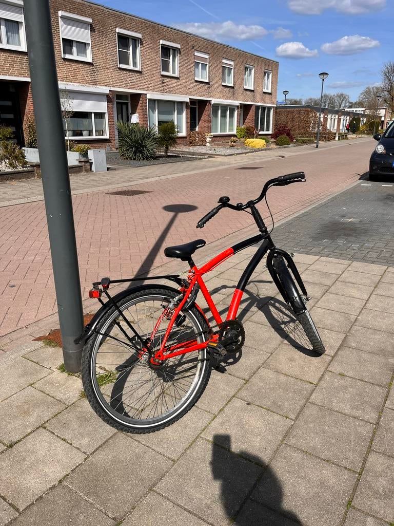 Mooie fiets oranje zwart, Fietsen en Brommers, Fietsen | Dames | Damesfietsen, 50 tot 53 cm, Ophalen of Verzenden, Gebruikt, Overige merken