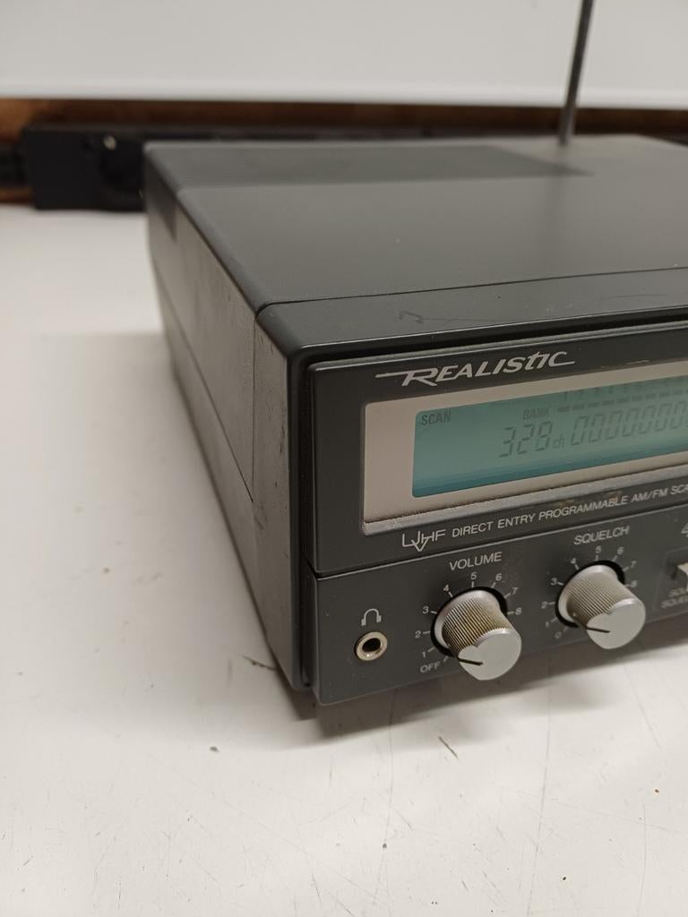 Realistic 20-9145 Pro-2006 Scanner 400 kanalen am/fm, Telecommunicatie, Scanners, Ophalen of Verzenden, Gebruikt, 200 tot 500 kanalen