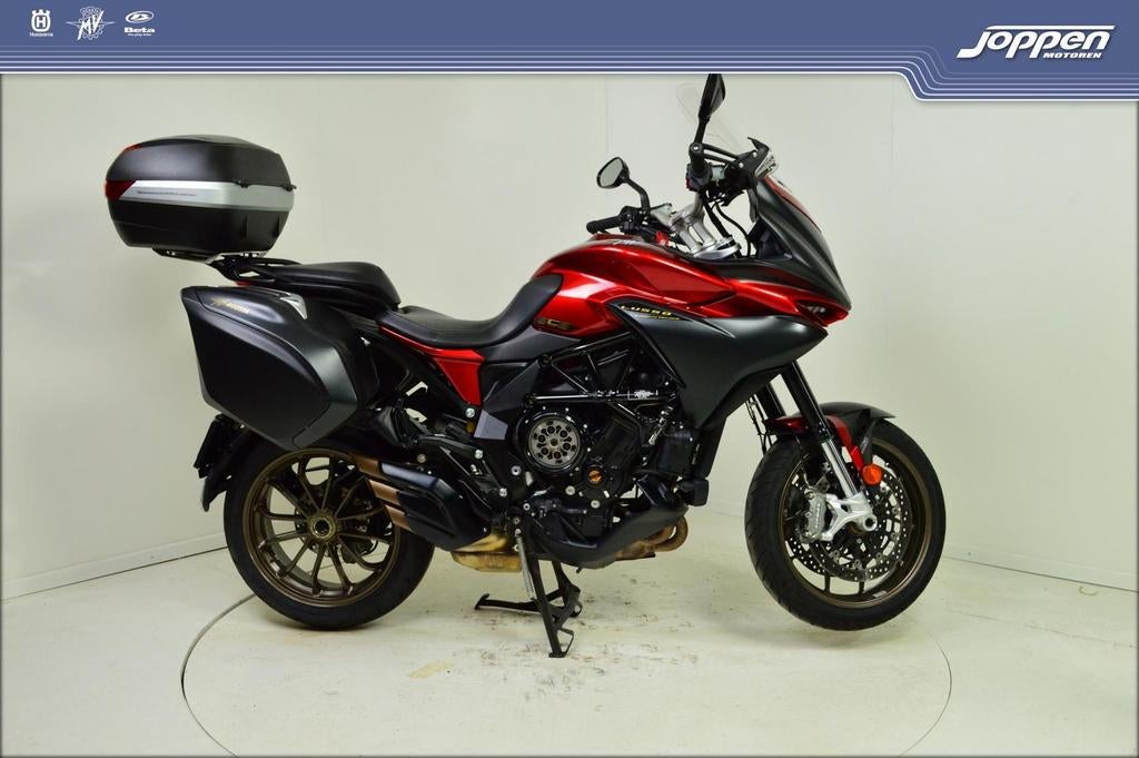 MV Agusta Turismo Veloce Lusso scs (bj 2021)