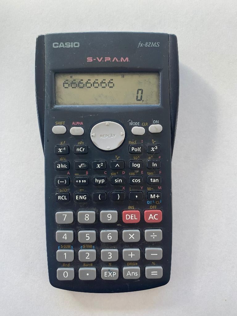 Rekenmachine Casio fx 82MS (12 euro inclusief verzenden), Diversen, Rekenmachines, Ophalen of Verzenden, Grafische rekenmachine