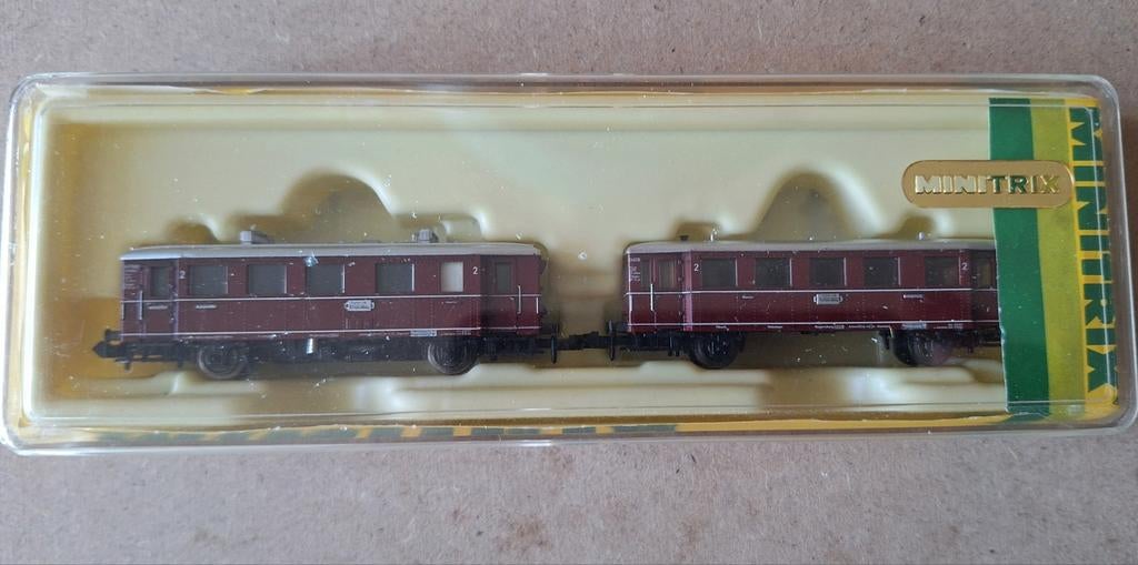 Minitrix 2090 diesel treinstel in OVP, Hobby en Vrije tijd, Modeltreinen | N-Spoor, Trix, Ophalen of Verzenden, Zo goed als nieuw
