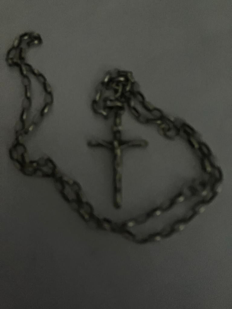 Delicate zilveren ketting met kruisje, Ophalen of Verzenden, Gebruikt, Zilver, Met hanger