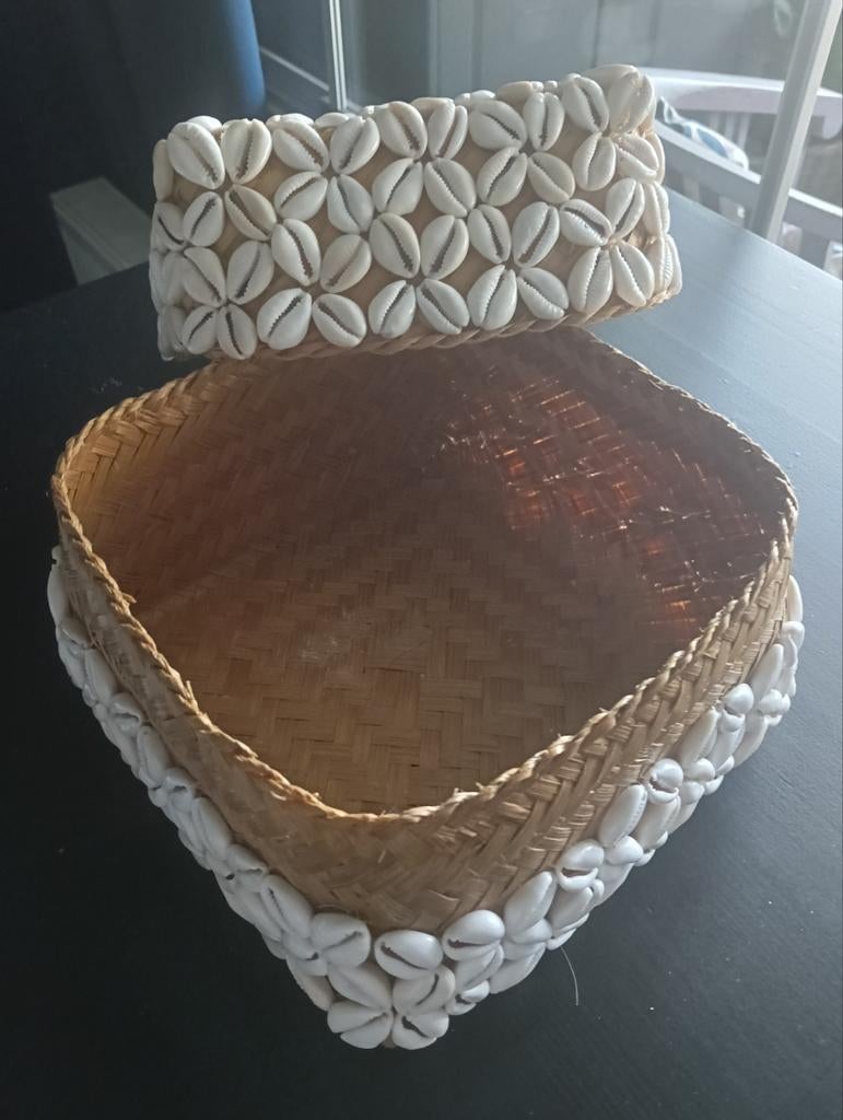 Schelpen doos handgemaakt 18x18 cm, Ophalen of Verzenden