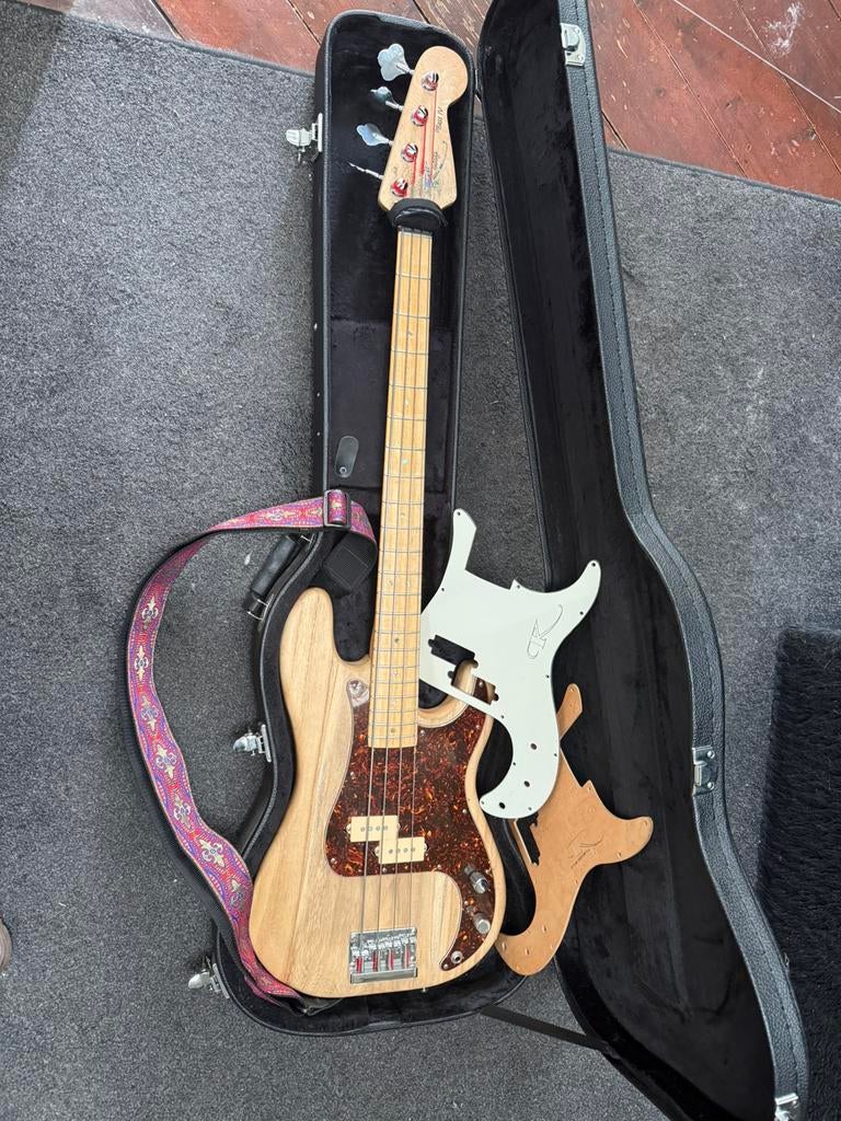 Kritz Precision bass, Muziek en Instrumenten, Snaarinstrumenten | Gitaren | Bas, Zo goed als nieuw, Ophalen