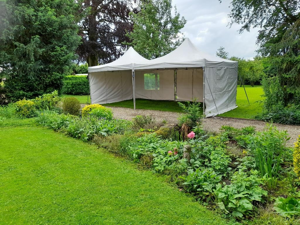 Easy-up Partytent huren! (3x3 / 3x6m 4x4 / 4x8m), Hobby en Vrije tijd, Feestartikelen | Verhuur, Ophalen, Zo goed als nieuw, Overige
