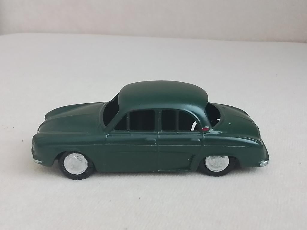 Lion car Renault Dauphine Lion toys, Ophalen of Verzenden, Gebruikt, Auto, Lion Toys