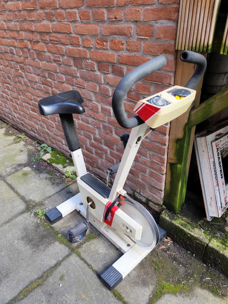 Gebruikte hometrainer voor thuistraining, Ophalen, Gebruikt, Metaal, Benen