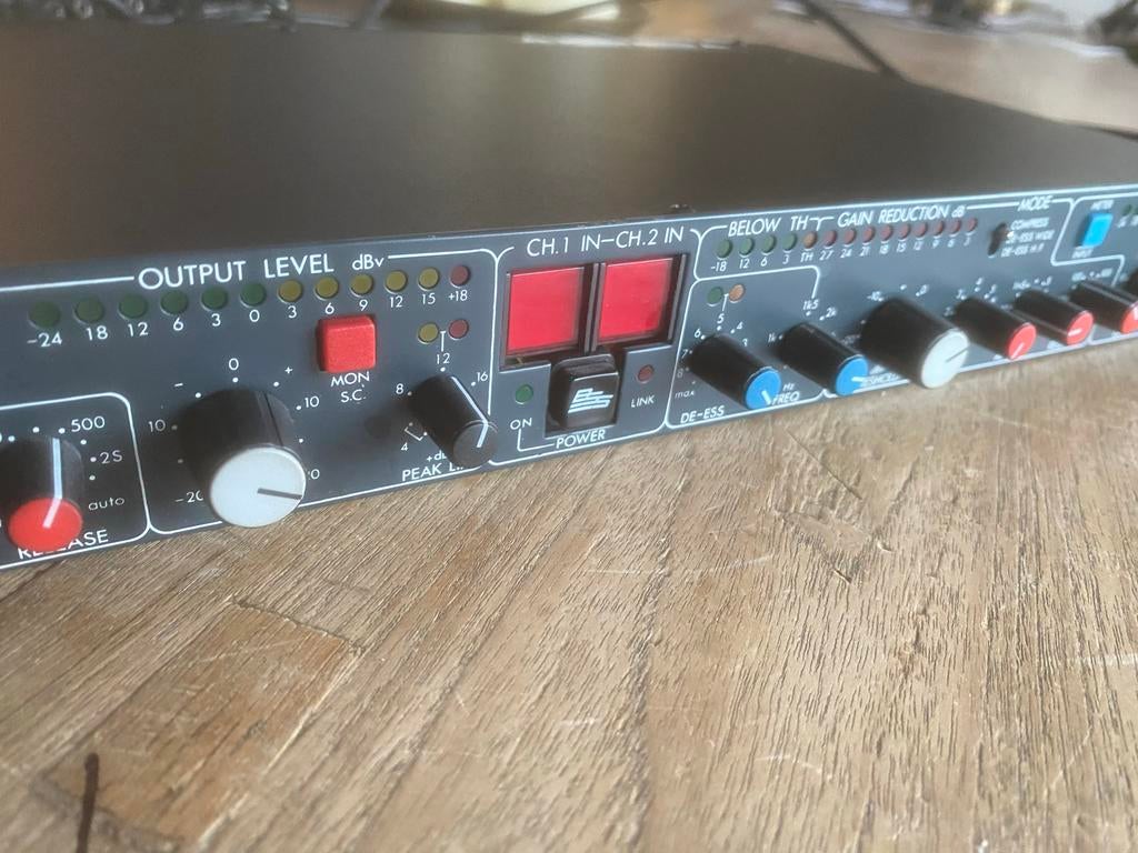 BSS DPR-402 ..Compressor/De-Esser!! in topstaat, Gebruikt, Ophalen of Verzenden, Compressor, Nvt
