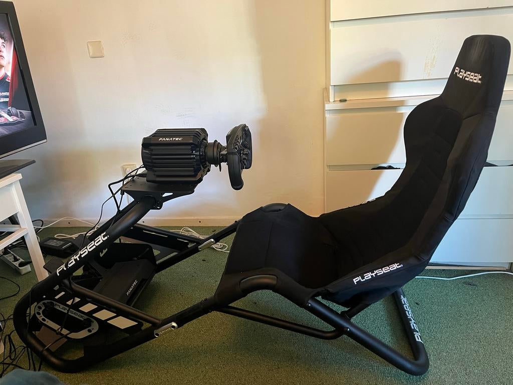 Playseat complete race simulator Fanatec