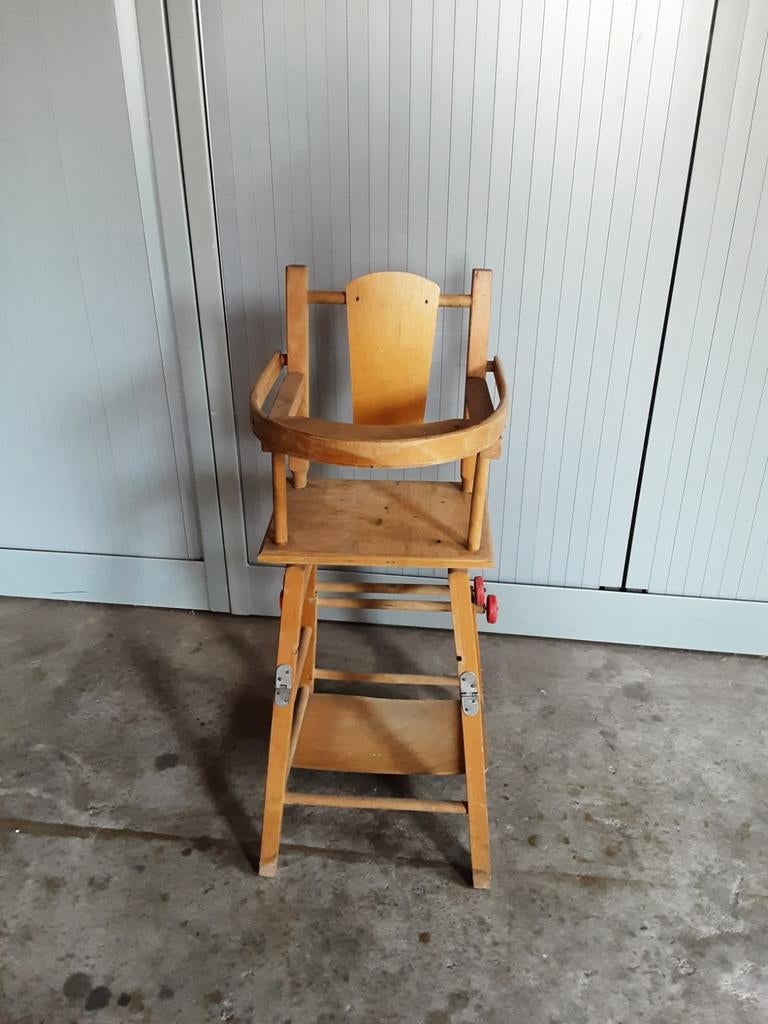 60 jaren poppenkinderstoeltje en poppenkinderwagen, Kinderen en Baby's, Kinderstoelen, Ophalen, Gebruikt, Overige typen