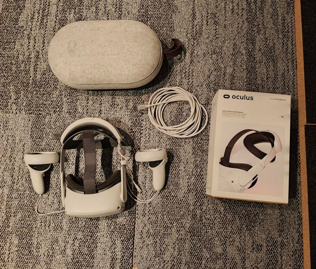 Oculus Quest 2 VR-bril met accessoires, Ophalen, Zo goed als nieuw, VR-bril, Overige platformen