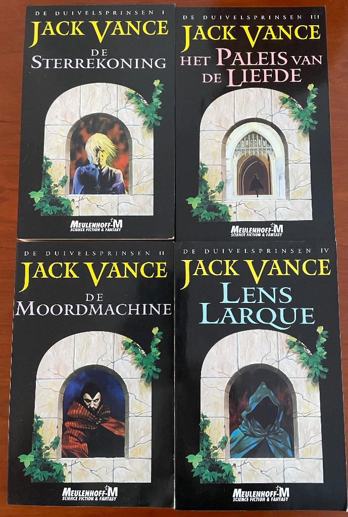 4 delen De duivelsprinsen reeks - Jack Vance, Boeken, Ophalen of Verzenden, Gelezen, Jack Vance
