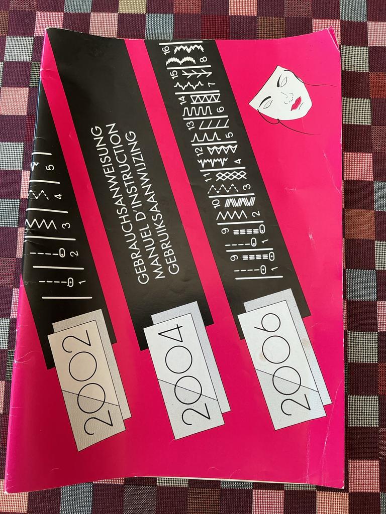 Elna naaimachine model 2002, Hobby en Vrije tijd, Naaimachines en Toebehoren, Gebruikt, Naaimachine, Overige merken, Ophalen of Verzenden