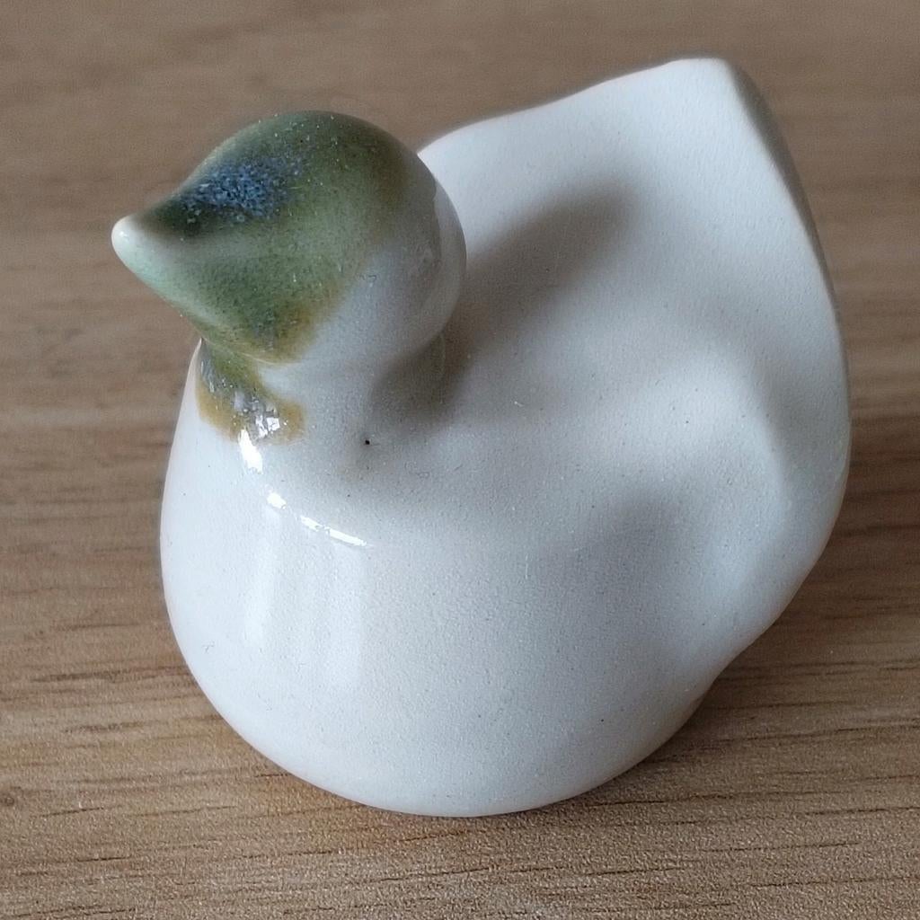 HANDGEMAAKT VOGELTJE VAN KERAMIEK*VOGEL, Verzenden, Zo goed als nieuw, Dier