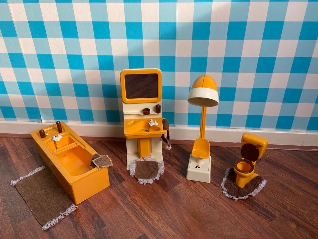 Vintage poppenhuis badkamer set (bad, wastafel, toilet)1970, Ophalen of Verzenden, Gebruikt, Jongen of Meisje
