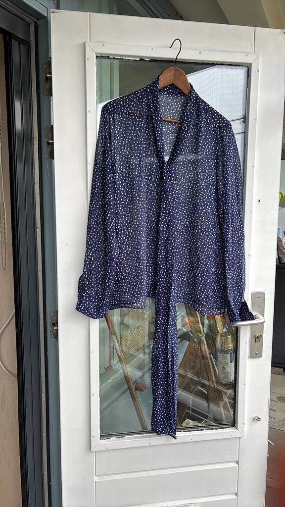 Mooie blouse, Ophalen of Verzenden, Zo goed als nieuw, Maat 42/44 (L), Blauw